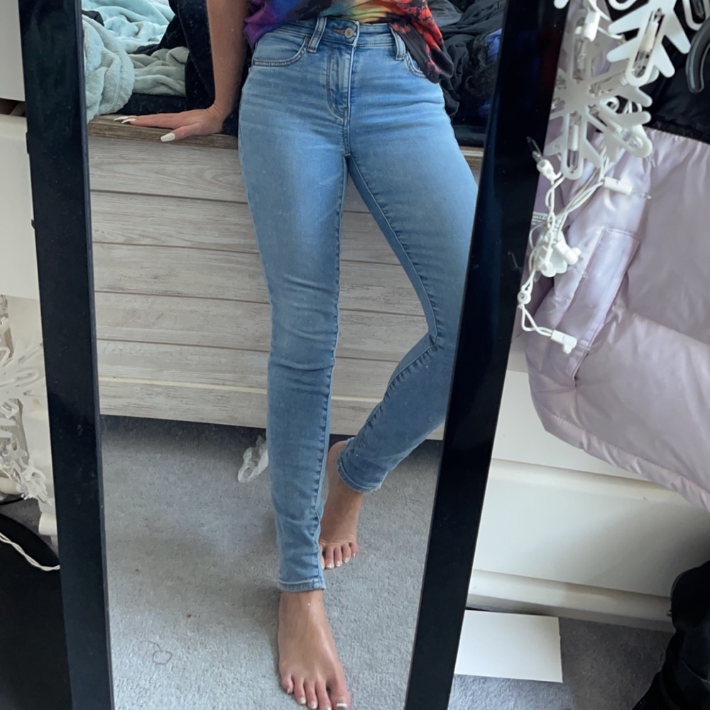 AE Jeans